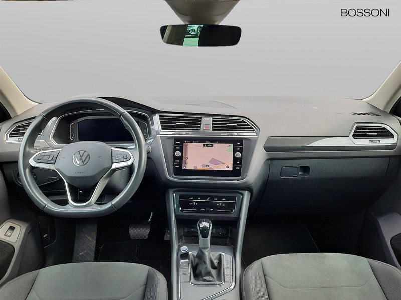 7 - Volkswagen Tiguan 2.0 tdi scr 150cv elegance dsg