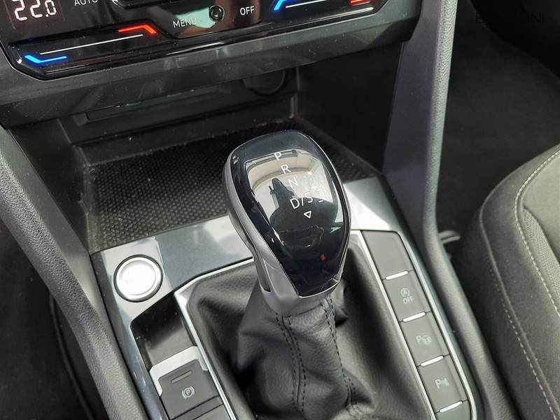 13 - Volkswagen Tiguan 2.0 tdi scr 150cv elegance dsg