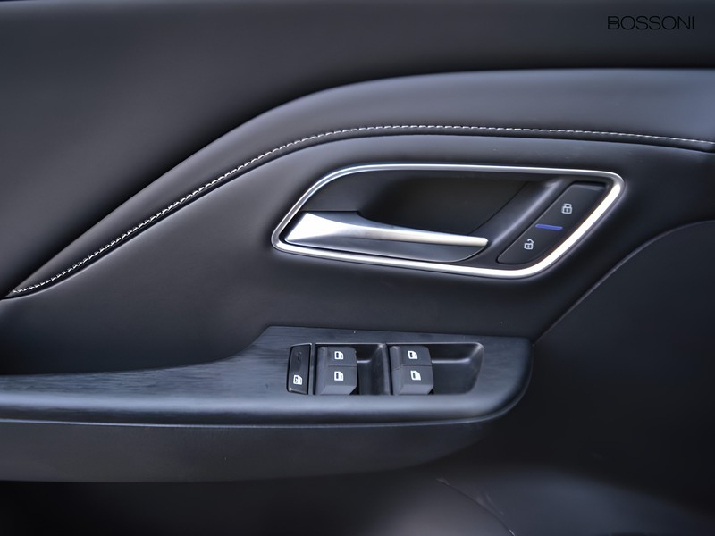 13 - Mg ZS 1.5 hybrid+ luxury auto