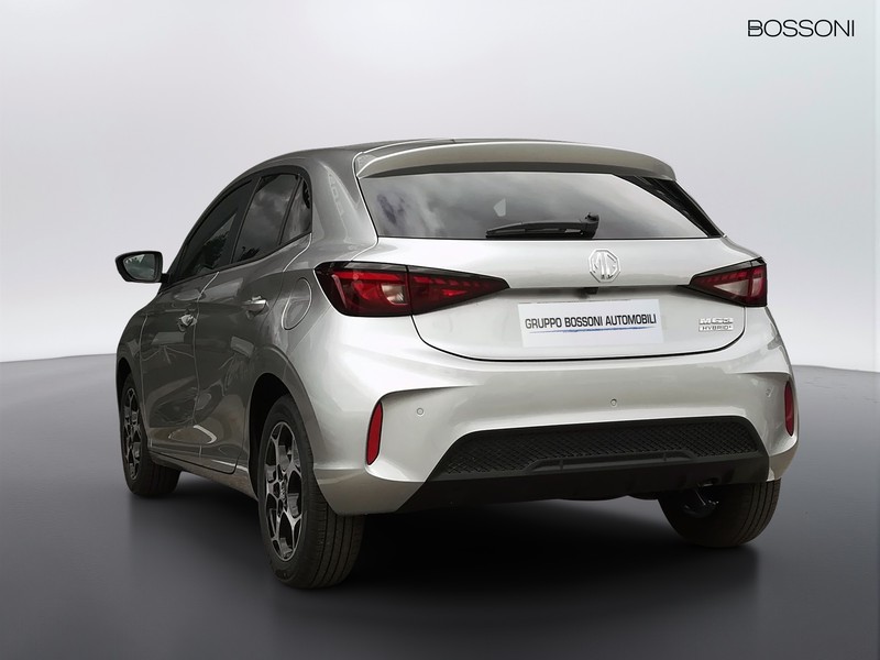 7 - Mg MG3 1.5 hybrid+ luxury