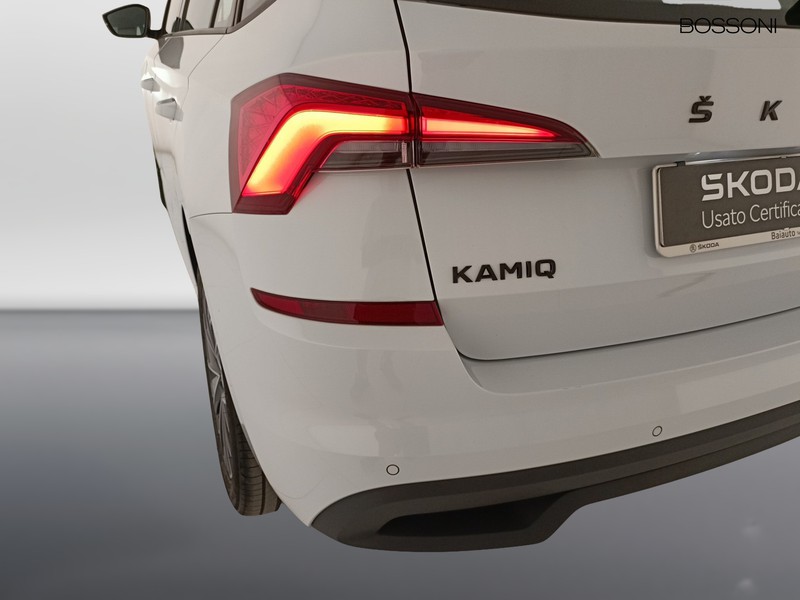 25 - Skoda Kamiq 1.0 tsi 95cv black dots