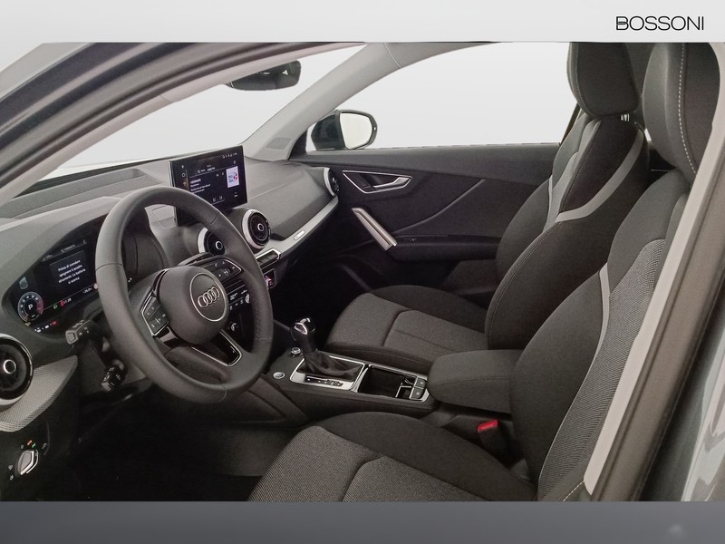 25 - Audi Q2 35 1.5 tfsi s line edition s tronic