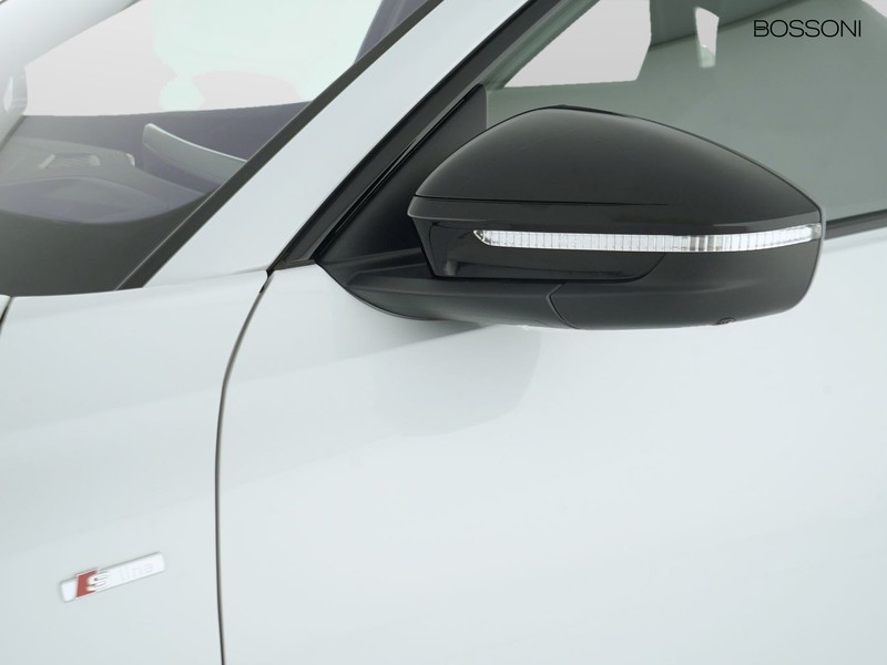 43 - Audi Q5 sportback 2.0 tdi mhev+ 204cv launch edition one quattro s tronic