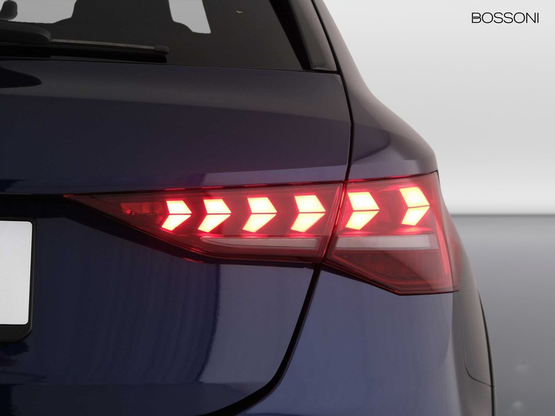 7 - Audi A3 allstreet 1.5 tfsi mhev 48v 150cv business