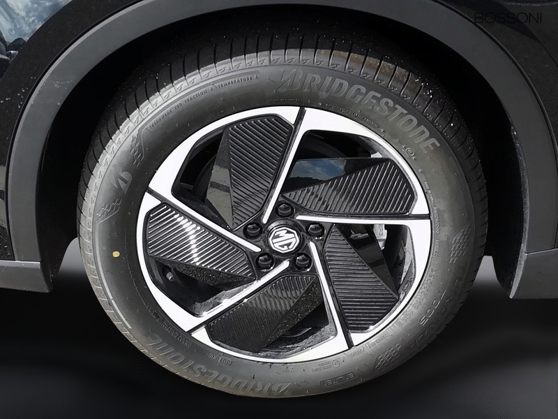 13 - Mg MGS5 EV ev luxury 64