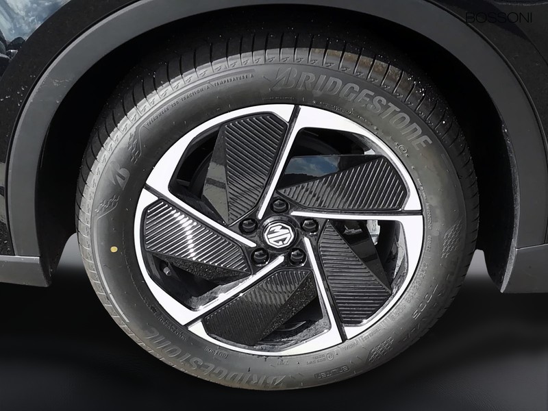 13 - Mg MGS5 EV ev luxury 64