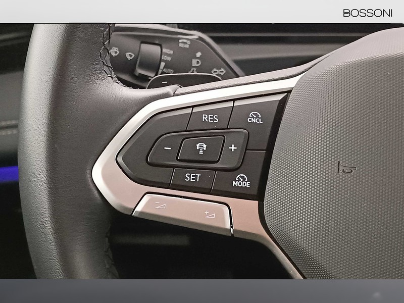 25 - Volkswagen Tiguan 2.0 tdi scr 150cv life dsg