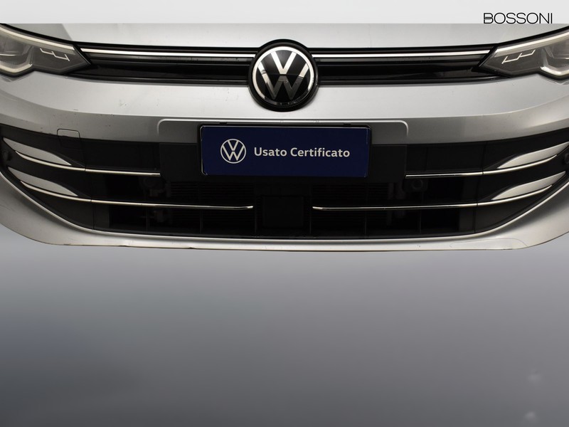 13 - Volkswagen Golf 2.0 tdi scr 150cv style dsg