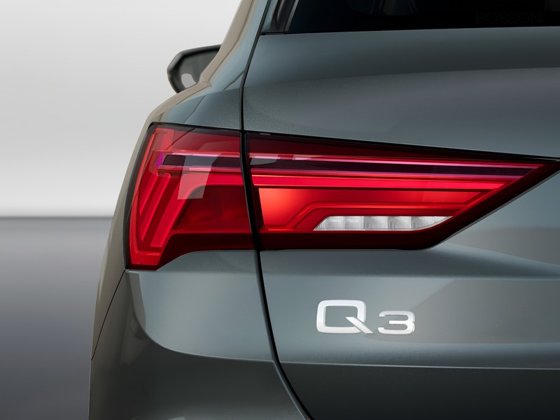 7 - Audi Q3 35 2.0 tdi s line edition s tronic