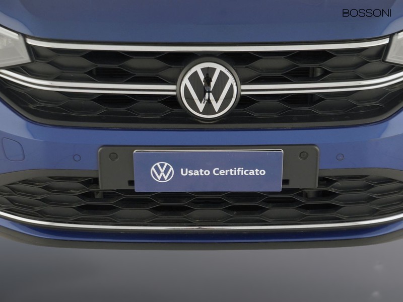 13 - Volkswagen Taigo 1.0 tsi 115cv life