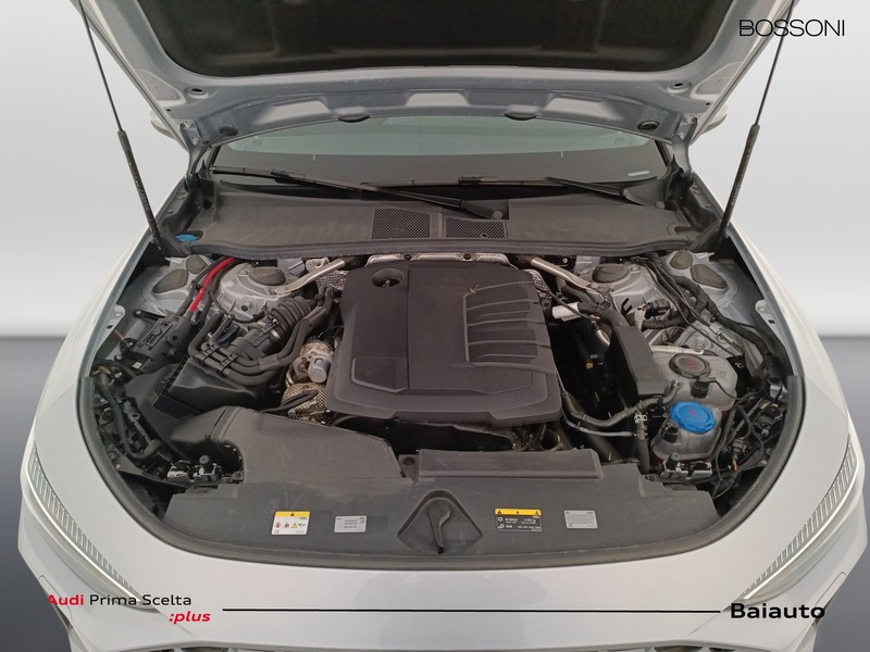 31 - Audi A5 avant 2.0 tdi mhev+ 204cv business advanced