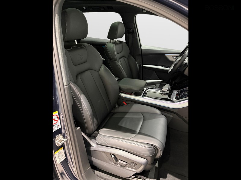 13 - Audi Q7 3.0 v6 tdi mhev 286cv s line edition quattro tiptronic 7p.ti