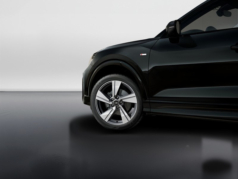 7 - Audi Q2 35 1.5 tfsi s line edition s tronic