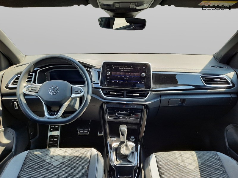 7 - Volkswagen T-Roc 2.0 tdi scr 150cv r line dsg