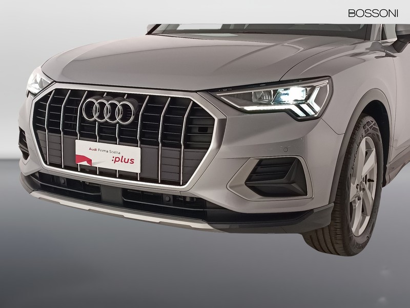 13 - Audi Q3 35 2.0 tdi business advanced s tronic