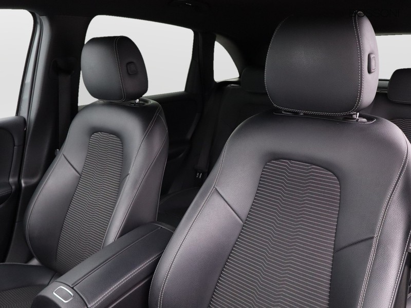 7 - Mercedes Classe B 180 d sport plus