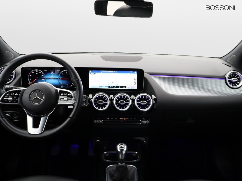 13 - Mercedes Classe B 180 d sport plus