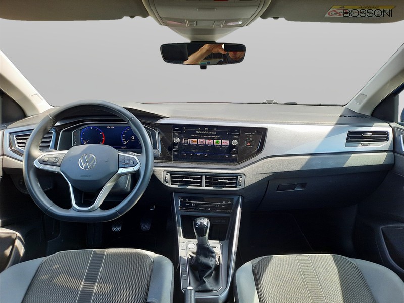 7 - Volkswagen Polo 1.0 tsi 95cv style