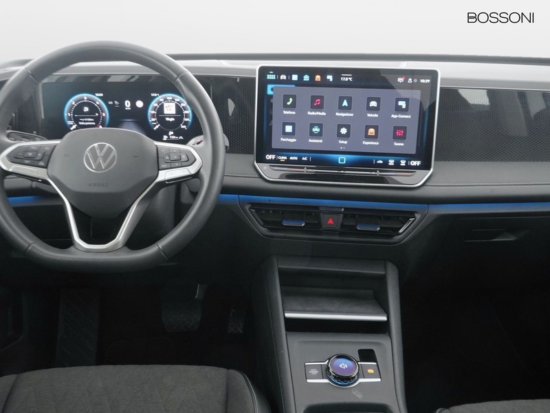 7 - Volkswagen Tiguan 2.0 tdi scr 150cv life dsg