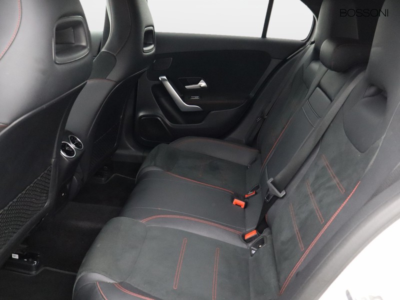 7 - Mercedes Classe A 200 d amg line premium speedshift dct amg 8g