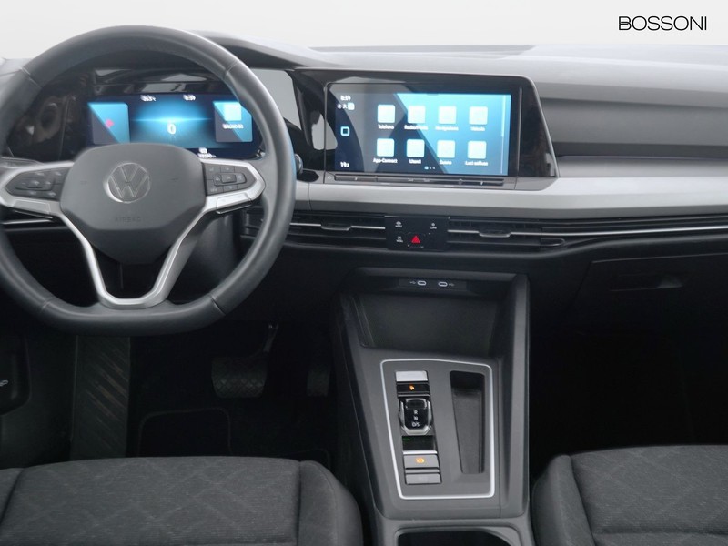 7 - Volkswagen Golf variant 1.0 etsi evo 110cv life dsg