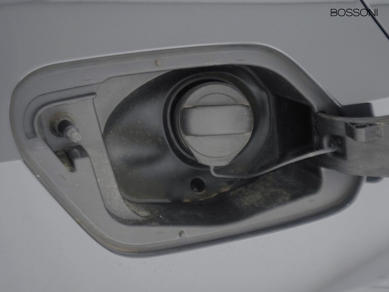 31 - Volkswagen Golf variant 1.0 etsi evo 110cv life dsg