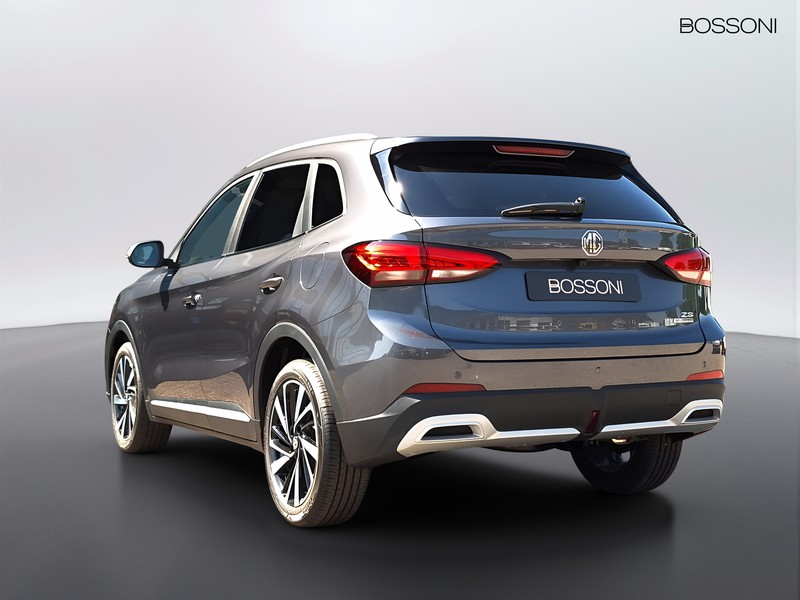7 - Mg ZS 1.5 hybrid+ luxury auto