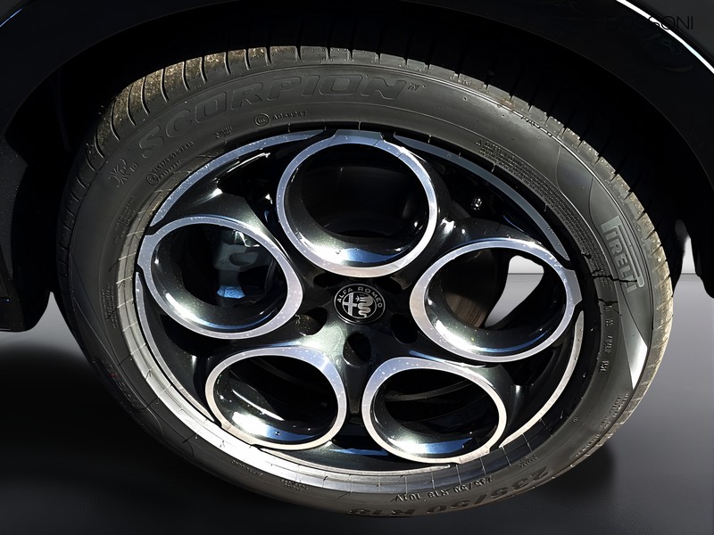 13 - Alfa Romeo Tonale 1.6 130cv sprint tct6