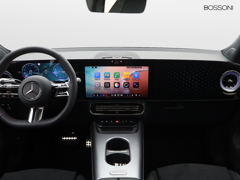13 - Mercedes GLB 200 advanced plus 8g-edct