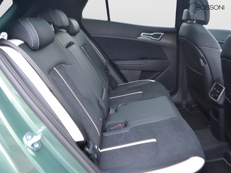 7 - Kia Sportage 1.6 crdi mhev gt-line sunroof pack dct7