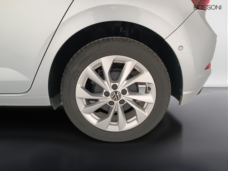 25 - Volkswagen Polo 1.0 tsi 95cv style