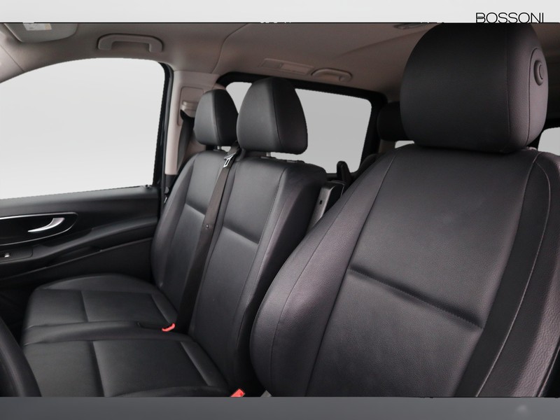 7 - Mercedes Vans Vito 116 cdi long tourer pro auto my20