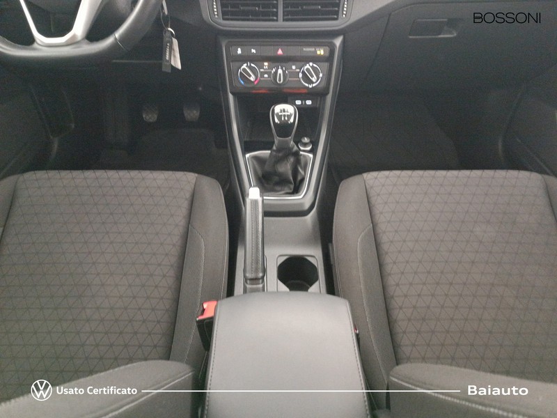 13 - Volkswagen T-Cross 1.0 tsi 95cv style