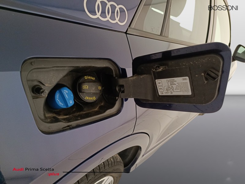 31 - Audi Q2 30 2.0 tdi admired advanced s tronic
