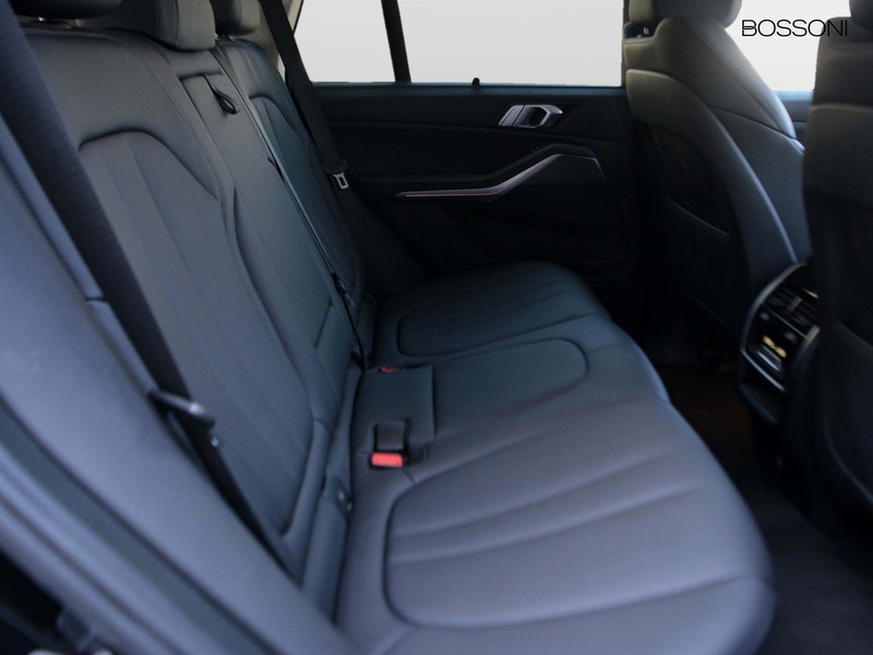 7 - BMW X5 25d xdrive business steptronic
