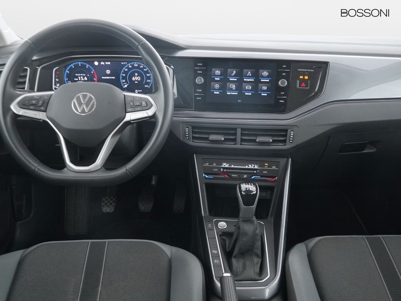 7 - Volkswagen Polo 1.0 tsi 95cv style