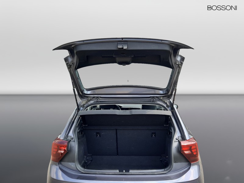 19 - Volkswagen Polo 1.0 tsi 95cv life dsg