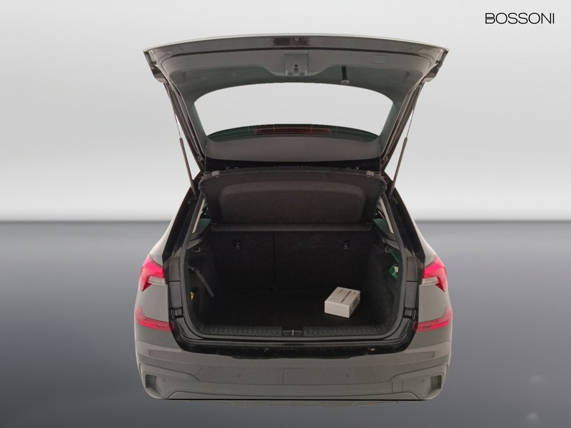 31 - Skoda Kamiq 1.0 tsi 115cv black dots dsg