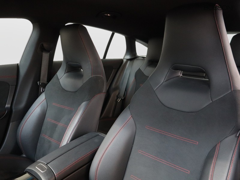 7 - Mercedes CLA shooting brake 200 d amg line advanced plus 8g-dct