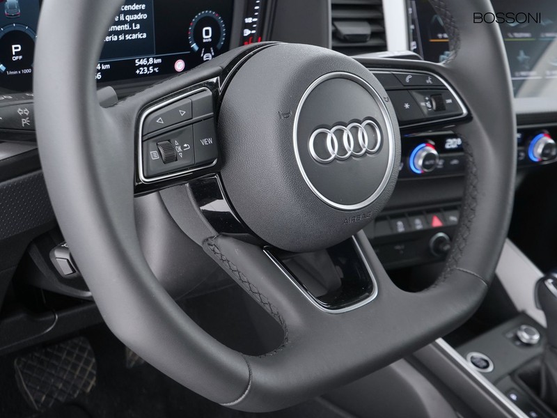 25 - Audi A1 sportback 30 1.0 tfsi 116cv business s tronic
