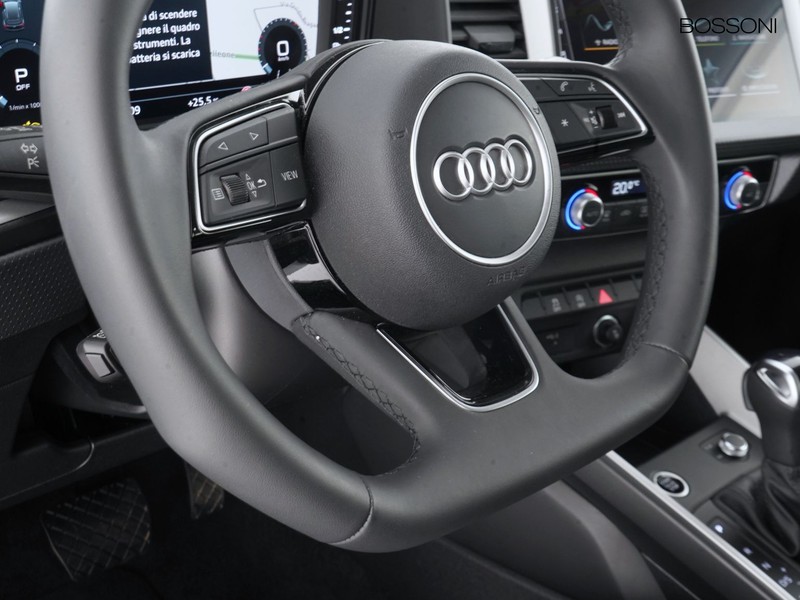 25 - Audi A1 sportback 25 1.0 tfsi s line edition s tronic my20