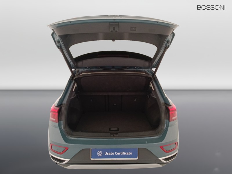 31 - Volkswagen T-Roc 1.5 tsi act style dsg
