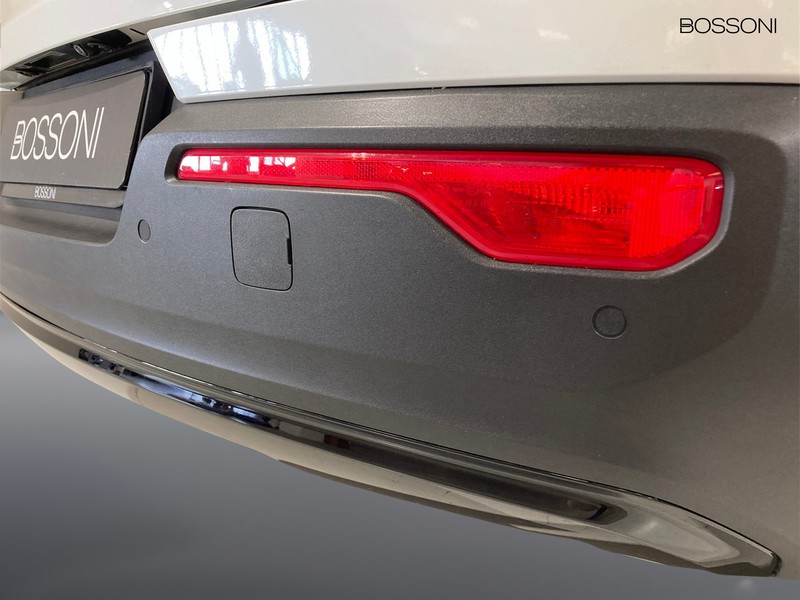25 - Volvo XC40 1.5 t5 recharge plug-in-hybrid r-design geartronic my21