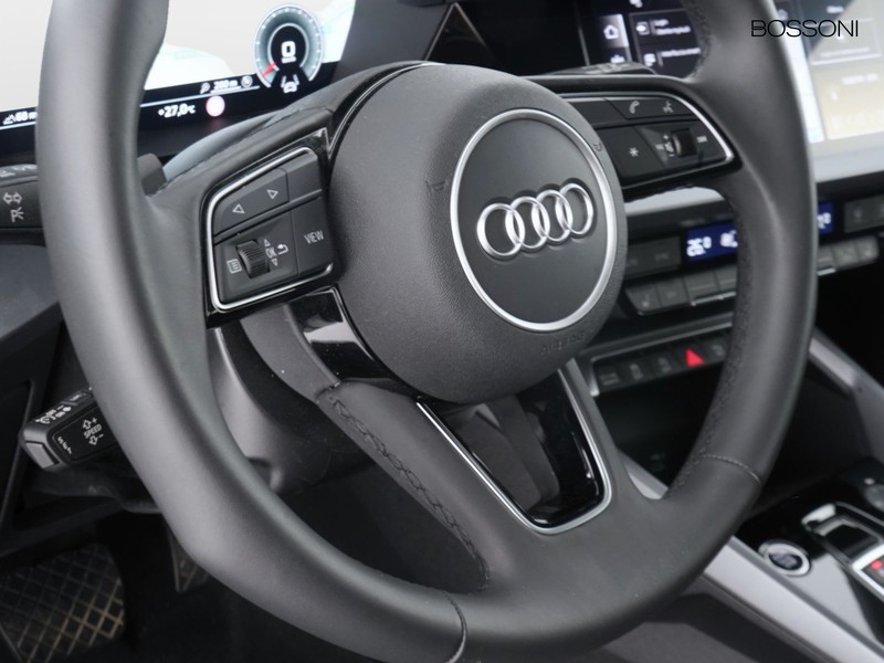 25 - Audi A3 sportback 2.0 tdi 150cv business advanced s tronic