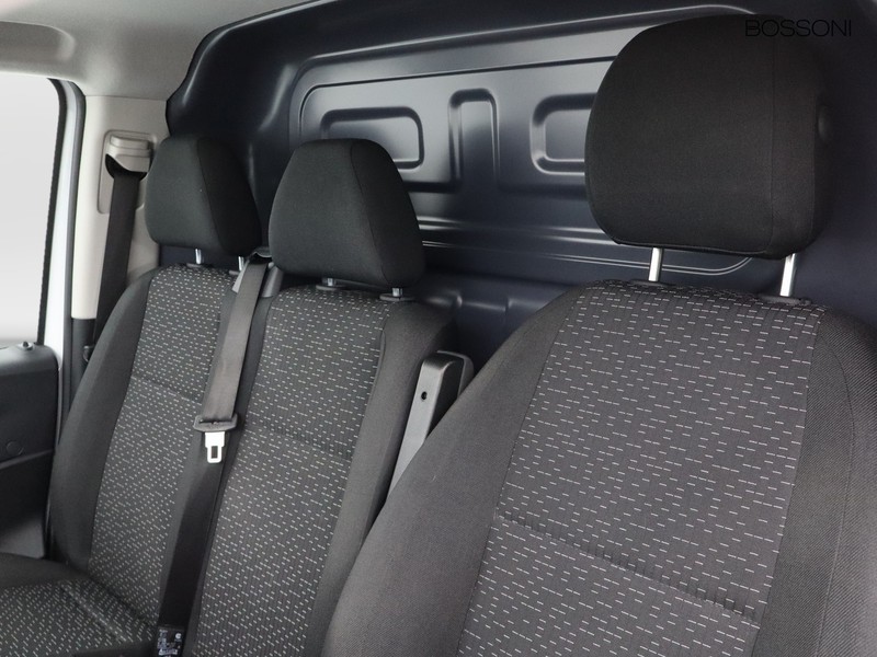 7 - Mercedes Vans Vito furgone 110 cdi compact pro