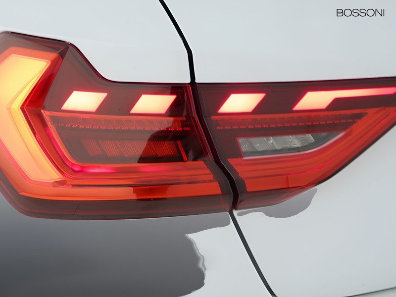 7 - Audi A1 allstreet 30 1.0 tfsi 116cv business s tronic