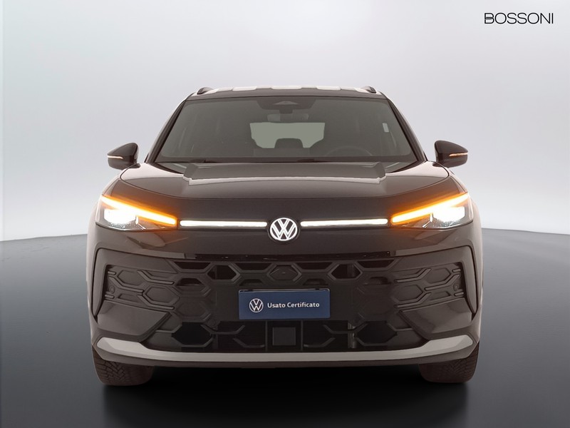 31 - Volkswagen T-Roc 1.5 etsi act 115cv style dsg