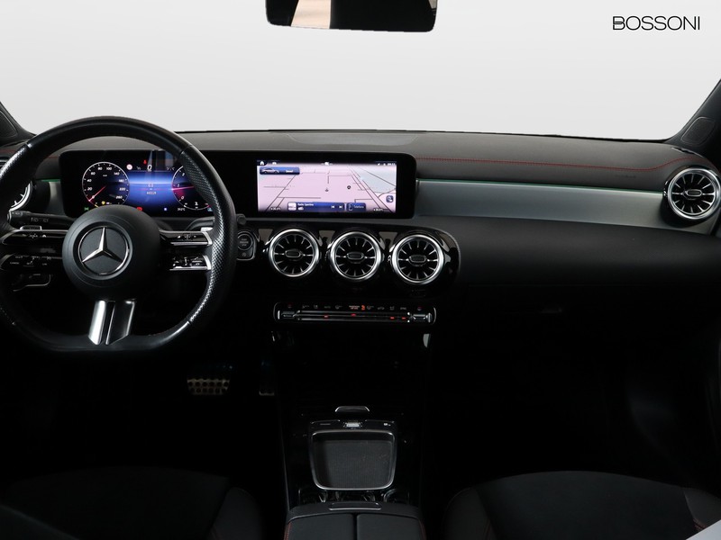 13 - Mercedes CLA shooting brake 180 d amg line advanced plus 8g-dct