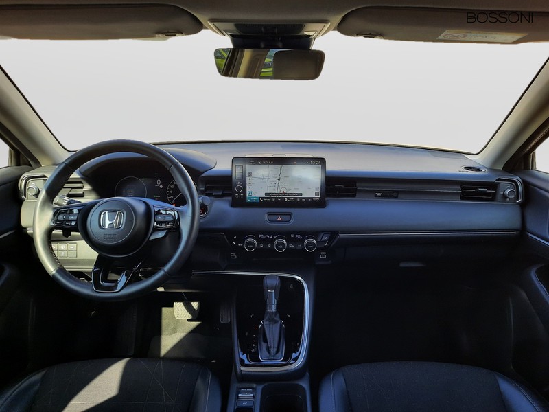 7 - Honda HR-V 1.5 hev advance