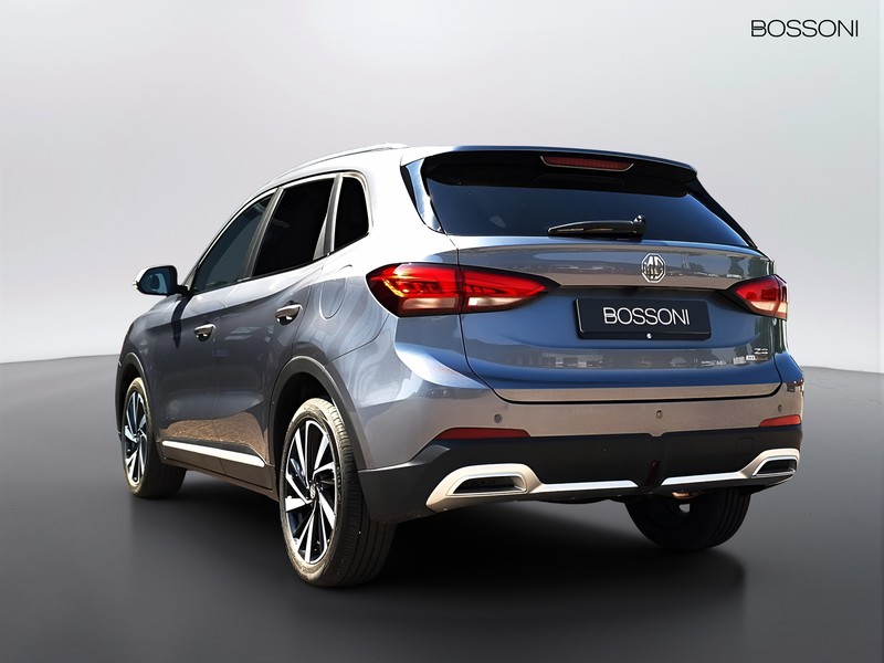 7 - Mg ZS 1.5 hybrid+ luxury auto